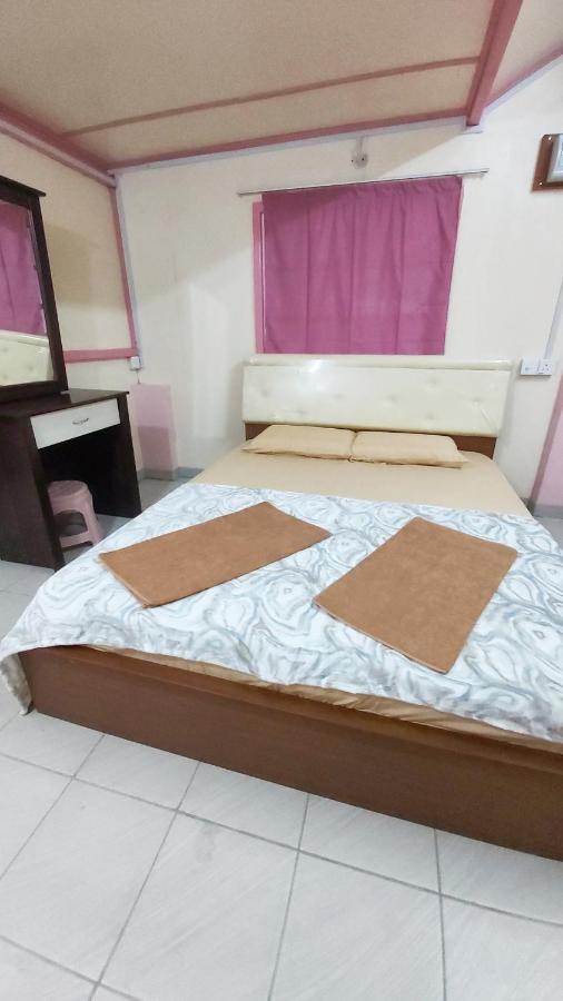 Dongorit Cabin Deluxe Room Kampong Kundassan Exterior photo