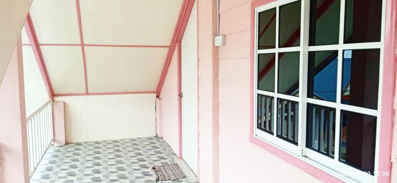 Dongorit Cabin Deluxe Room Kampong Kundassan Exterior photo